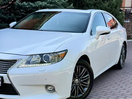 Lexus ES 250 2014 года за 12 500 000 тг. в Алматы – фото 2