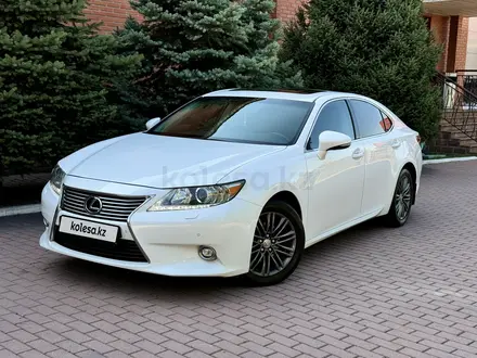 Lexus ES 250 2014 года за 12 500 000 тг. в Алматы