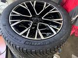 Кованные диски c резиной BMW X5 G05 Style 809M за 1 900 000 тг. в Алматы