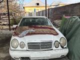 Mercedes-Benz E 280 1998 годаfor650 000 тг. в Кызылорда – фото 3