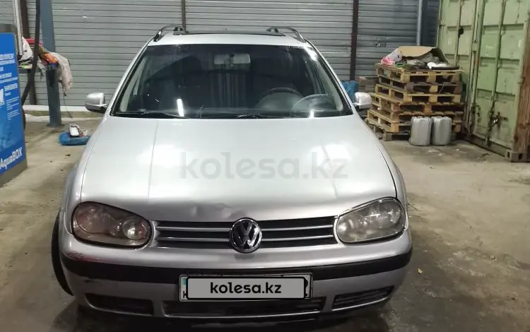 Volkswagen Golf 2002 года за 2 600 000 тг. в Алматы