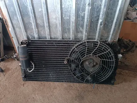 Радиатор кондиционера с вентилятором! за 17 000 тг. в Алматы
