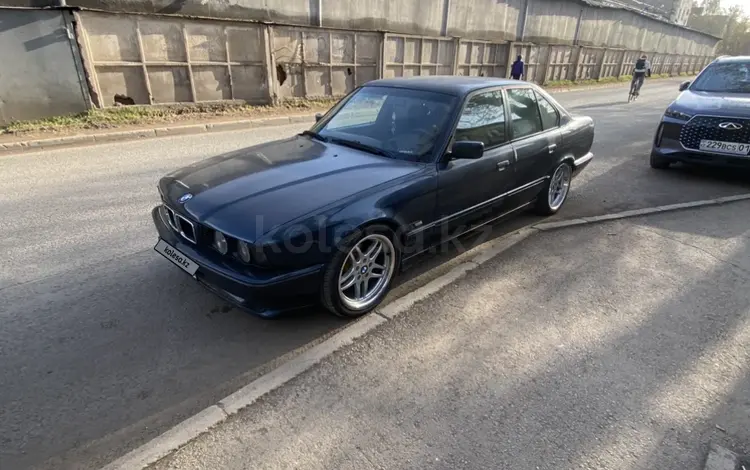 BMW 520 1994 года за 3 100 000 тг. в Астана