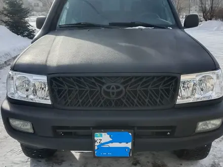 Toyota Land Cruiser 2005 года за 15 000 000 тг. в Семей