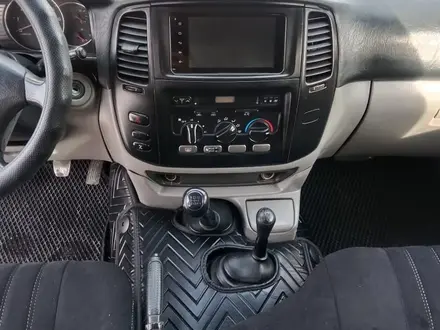 Toyota Land Cruiser 2005 года за 15 000 000 тг. в Семей – фото 11