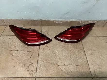 Задние фары фонари Mercedes 213 e213 оригинал за 120 000 тг. в Астана