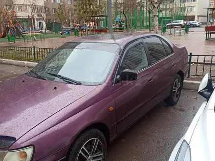 Toyota Carina E 1994 года за 2 100 000 тг. в Астана