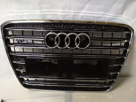 Решётка радиатора рестайлинг на Audi a8 d4 w12 2013-2017 за 150 000 тг. в Алматы