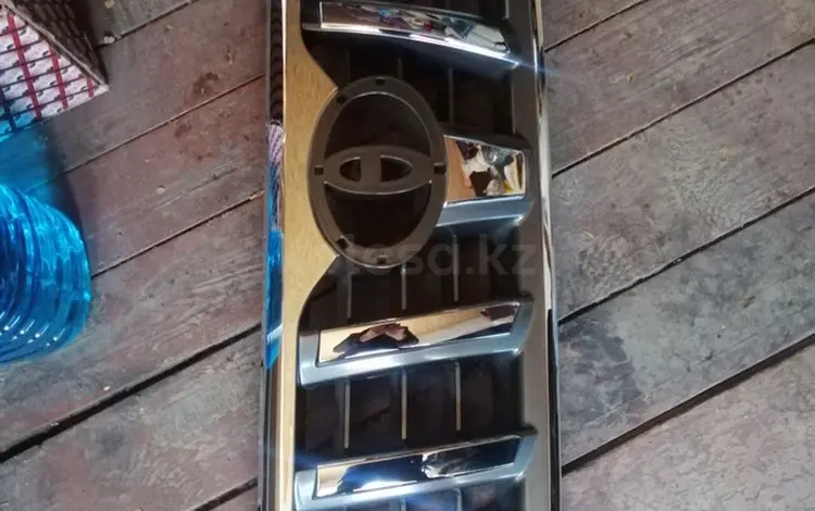 Решетка радиатора за 1 000 тг. в Актау