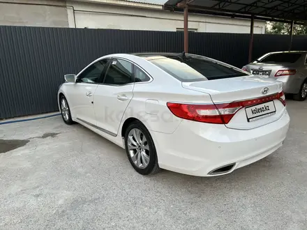 Hyundai Grandeur 2011 года за 8 300 000 тг. в Шымкент – фото 5