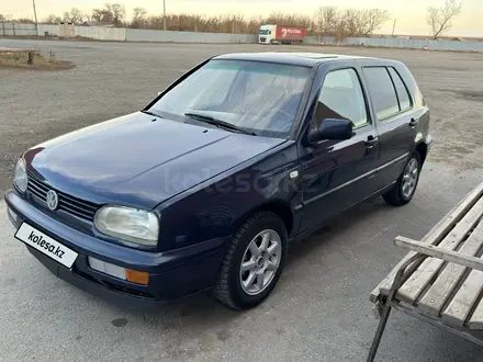 Volkswagen Golf 1994 года за 900 000 тг. в Костанай – фото 4