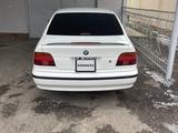 BMW 528 1998 года за 3 500 000 тг. в Тараз – фото 2