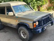 Nissan Patrol, 1994