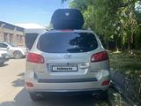 Hyundai Santa Fe 2007 годаfor6 700 000 тг. в Алматы – фото 4