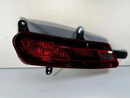 Задний катафот габарит Lexus LX600 ORIGINAL за 100 000 тг. в Алматы – фото 4