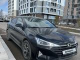 Hyundai Elantra 2020 года за 8 300 000 тг. в Астана