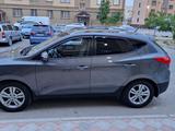 Hyundai Tucson 2013 годаүшін8 100 000 тг. в Актау – фото 2