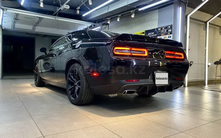 Dodge Challenger 2018 года за 21 500 000 тг. в Алматы