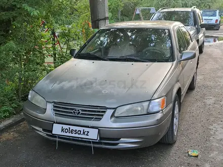 Toyota Camry 1997 года за 2 800 000 тг. в Усть-Каменогорск – фото 6