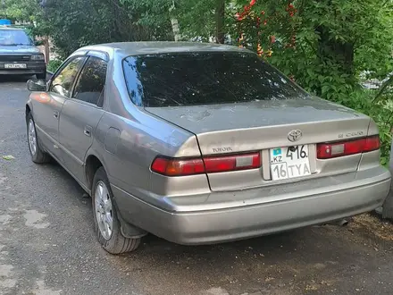 Toyota Camry 1997 года за 2 800 000 тг. в Усть-Каменогорск – фото 7