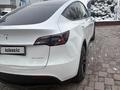 Tesla Model Y 2023 года за 15 000 000 тг. в Алматы – фото 3