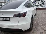 Tesla Model Y 2023 года за 18 000 000 тг. в Алматы – фото 3