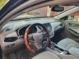 Chevrolet Malibu 2016 года за 6 300 000 тг. в Алматы – фото 2