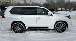 Lexus LX 570 2018 годаfor50 000 000 тг. в Астана – фото 3