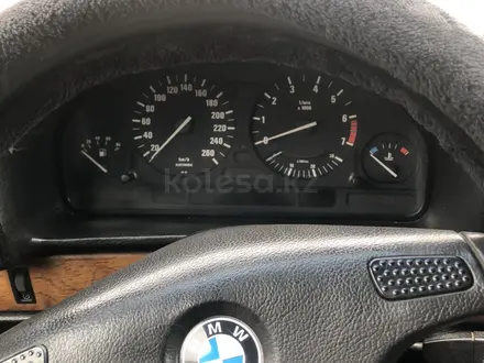 BMW 735 1986 года за 1 600 000 тг. в Жезказган – фото 5