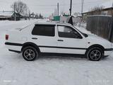 Volkswagen Vento 1993 года за 1 200 000 тг. в Петропавловск – фото 4