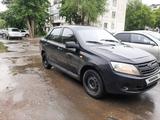 ВАЗ (Lada) Granta 2190 2013 годаүшін1 500 000 тг. в Павлодар – фото 2