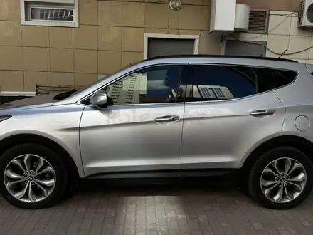Hyundai Santa Fe 2012 года за 9 000 000 тг. в Астана – фото 4