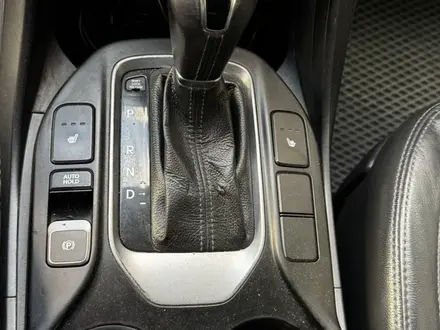 Hyundai Santa Fe 2012 года за 9 000 000 тг. в Астана – фото 14