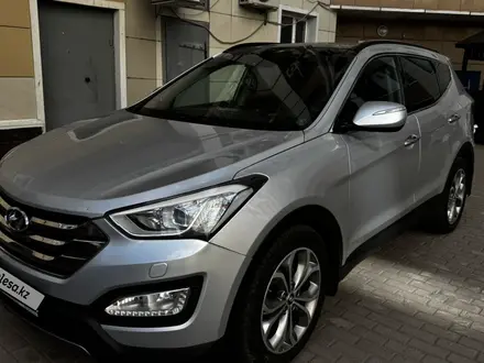 Hyundai Santa Fe 2012 года за 9 000 000 тг. в Астана