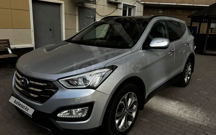 Hyundai Santa Fe 2012 года за 9 000 000 тг. в Астана