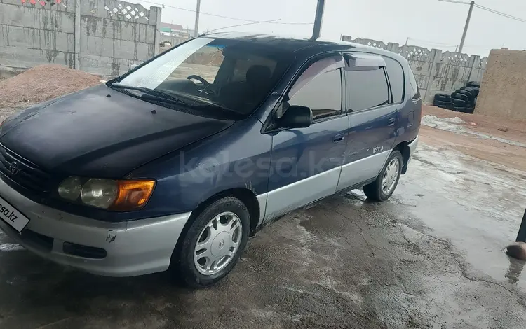 Toyota Ipsum 1997 годаүшін2 500 000 тг. в Алматы