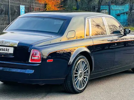 Rolls-Royce Phantom 2004 года за 85 000 000 тг. в Алматы – фото 47