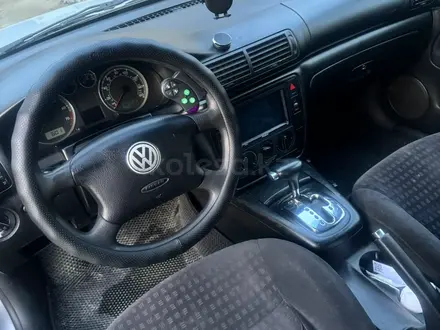 Volkswagen Passat 2001 года за 3 000 000 тг. в Шымкент – фото 4