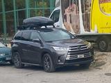 Toyota Highlander 2019 годаfor16 500 000 тг. в Атырау