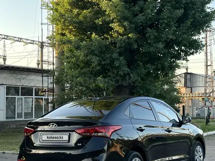 Hyundai Accent 2019 года за 6 500 000 тг. в Алматы – фото 4