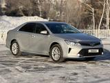 Toyota Camry 2015 года за 10 900 000 тг. в Павлодар – фото 2