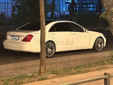 Mercedes-Benz S 500 2008 года за 7 700 000 тг. в Алматы – фото 4