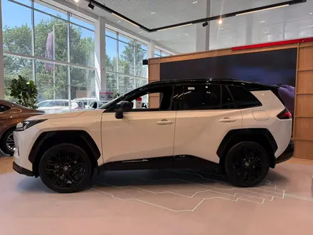 Toyota RAV4 2026 года за 26 390 000 тг. в Алматы – фото 2