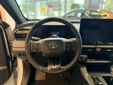 Toyota RAV4 2026 года за 26 390 000 тг. в Алматы – фото 6