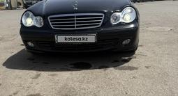 Mercedes-Benz C 230 2005 годаүшін4 700 000 тг. в Караганда