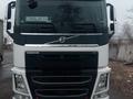 Volvo  F-Series 2015 года за 38 000 000 тг. в Актобе – фото 2