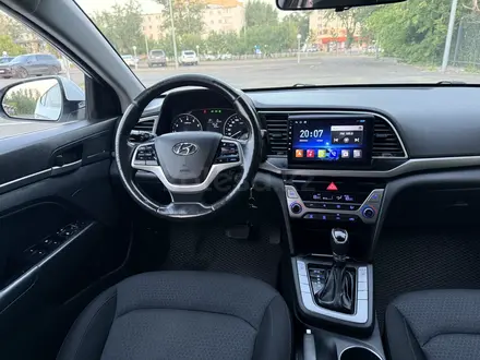 Hyundai Elantra 2018 года за 6 500 000 тг. в Астана – фото 15