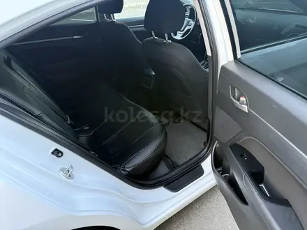 Hyundai Elantra 2018 года за 6 500 000 тг. в Астана – фото 18