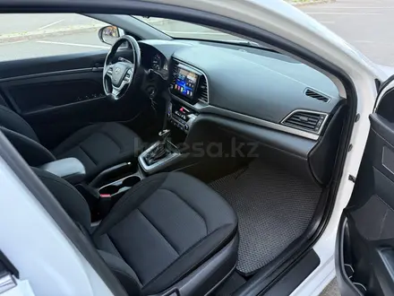 Hyundai Elantra 2018 года за 6 500 000 тг. в Астана – фото 17