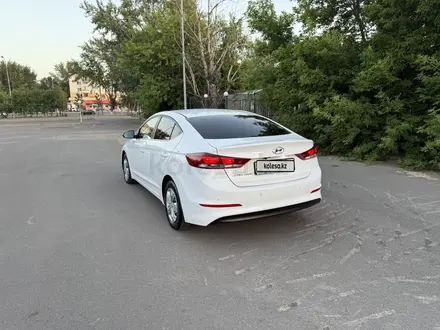 Hyundai Elantra 2018 года за 6 500 000 тг. в Астана – фото 10